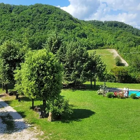 Agriturismo Merlino Lantgård Pergola