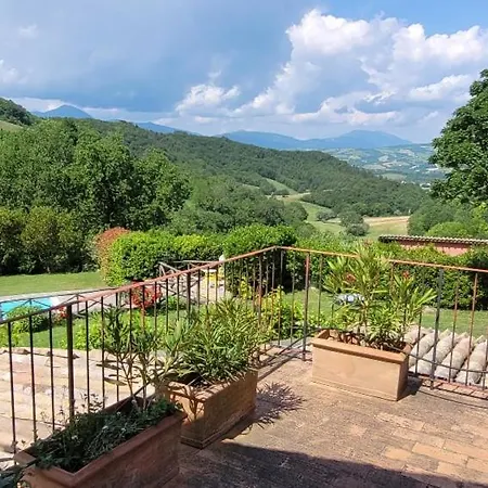 Agriturismo Merlino Lantgård Pergola